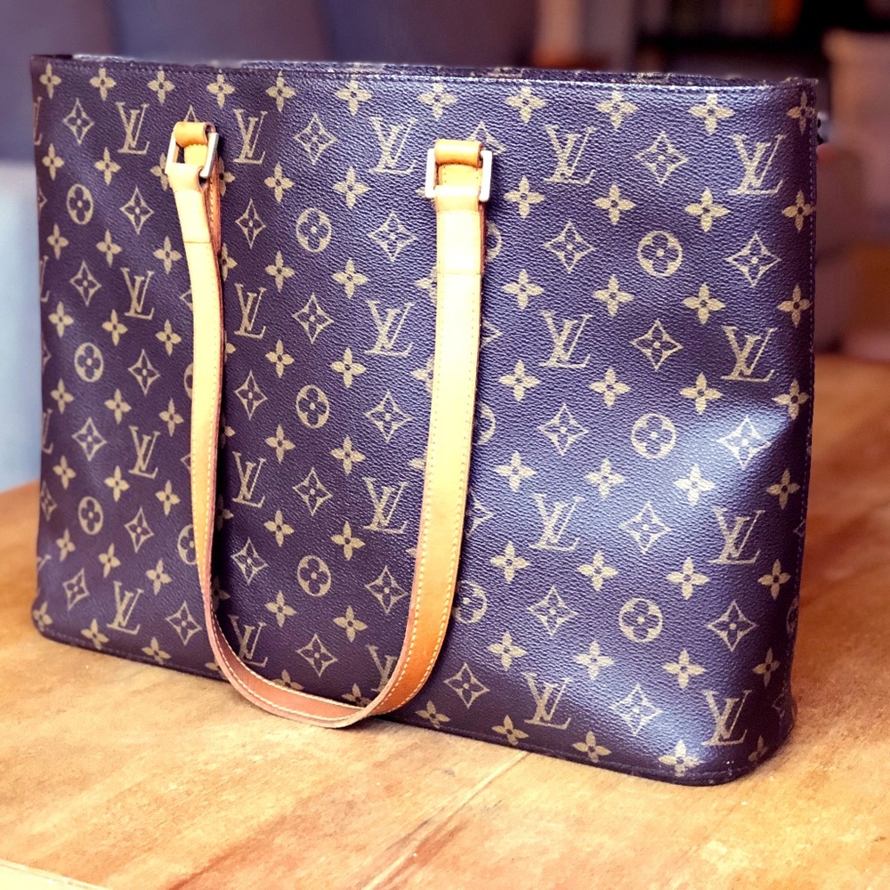 Louis Vuitton Luco Tote (Discontinued )